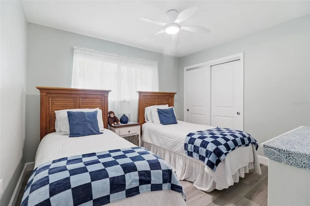 17 Pearl Street Englewood FL 34223