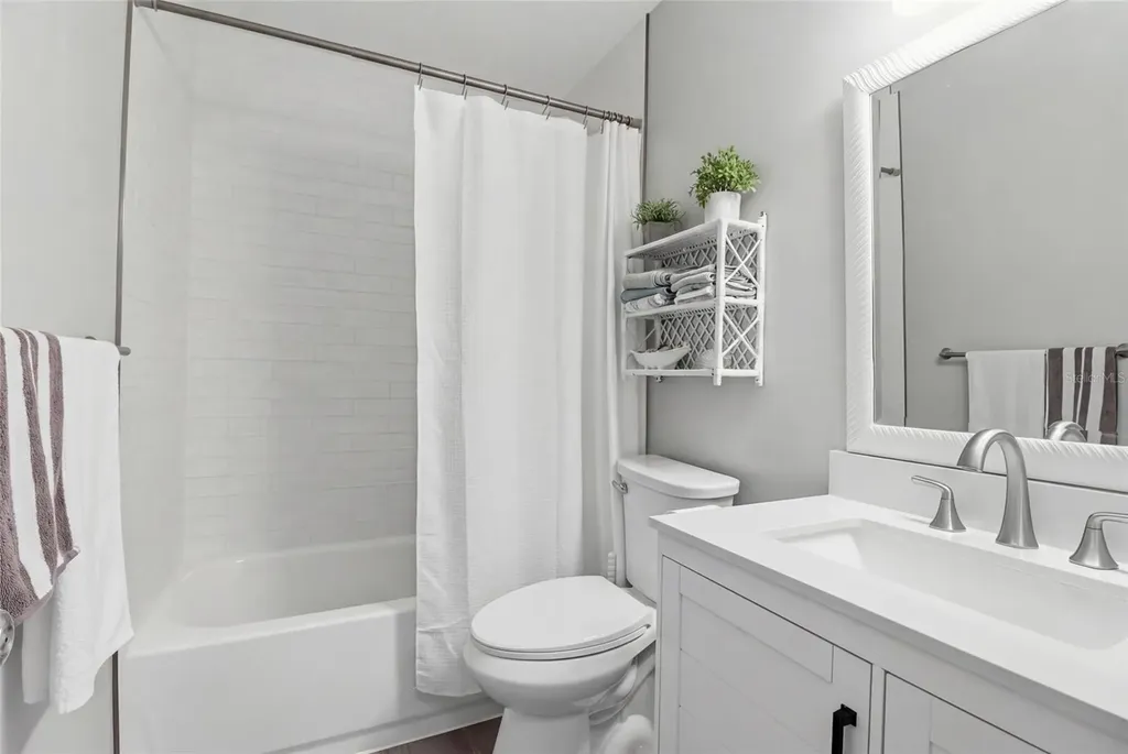 17 Pearl Street Englewood FL 34223