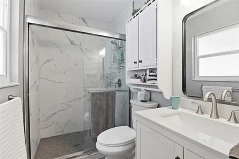 17 Pearl Street Englewood FL 34223