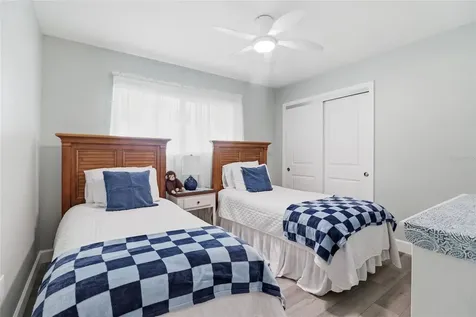 17 Pearl Street Englewood FL 34223