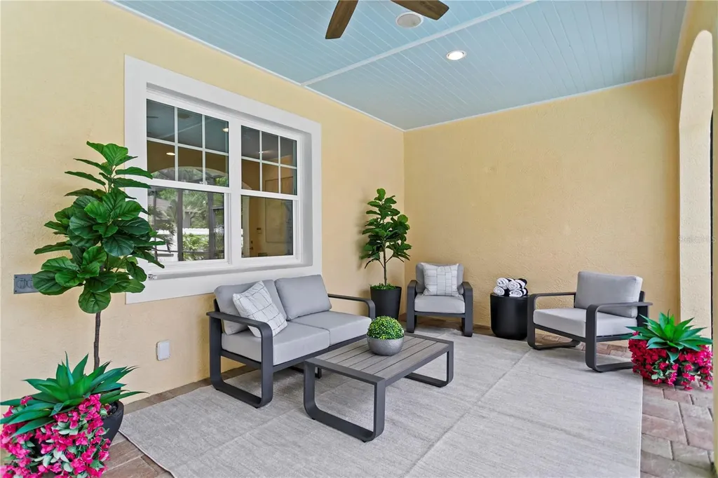 4115 W Barcelona Street Tampa FL 33629