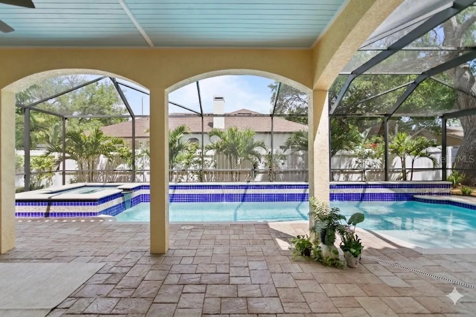 4115 W Barcelona Street Tampa FL 33629