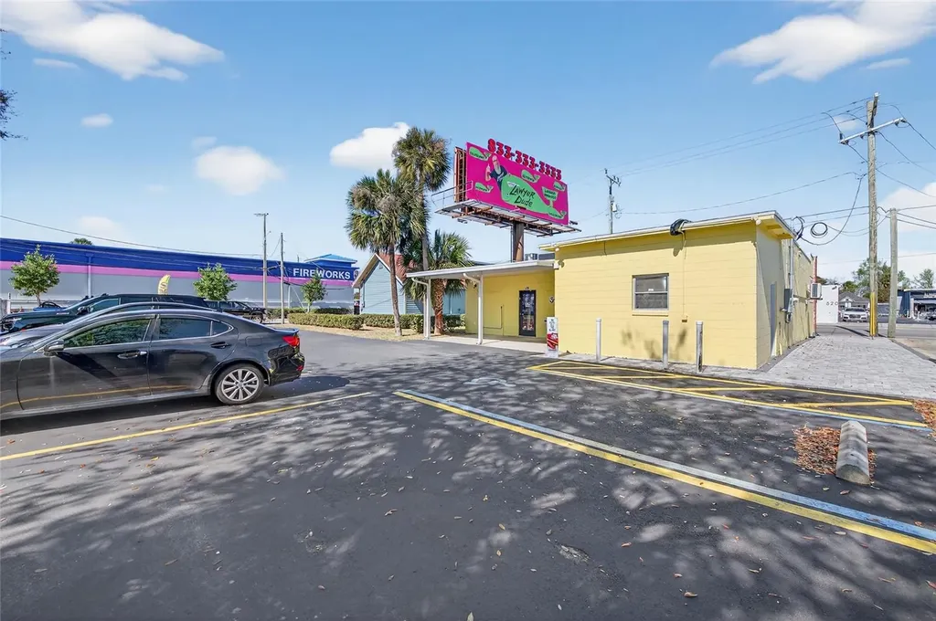 517 W International Speedway Boulevard Daytona Beach FL 32114