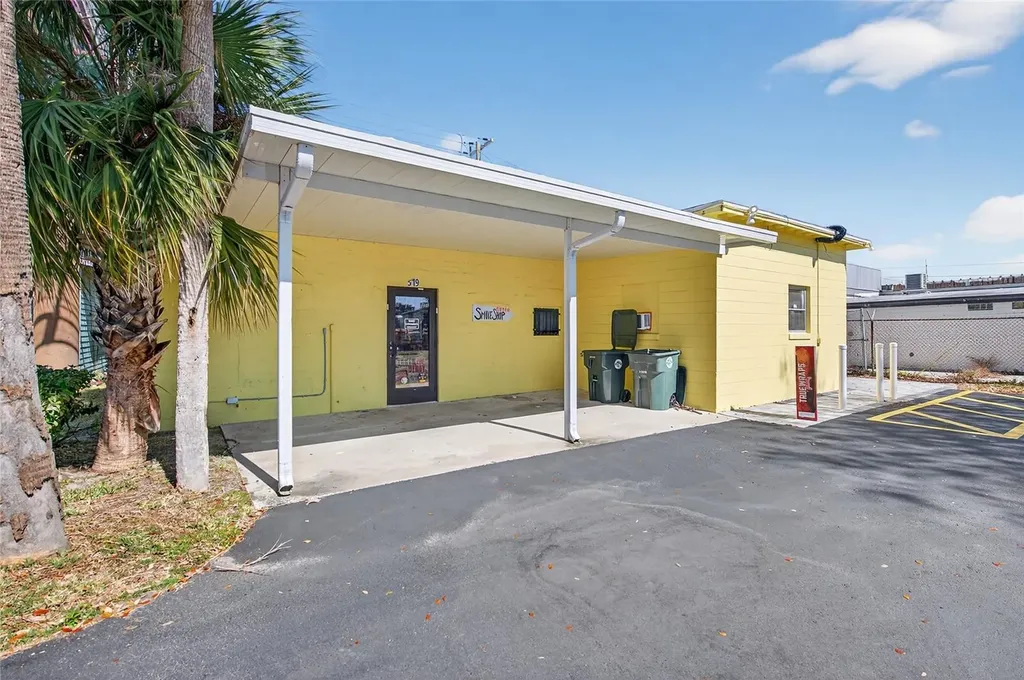 517 W International Speedway Boulevard Daytona Beach FL 32114