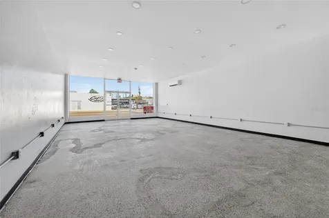 517 W International Speedway Boulevard Daytona Beach FL 32114