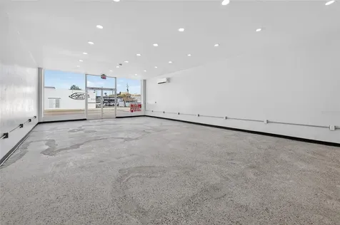 517 W International Speedway Boulevard Daytona Beach FL 32114