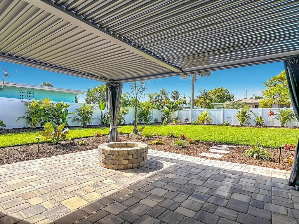408 Zelda Boulevard Daytona Beach FL 32118