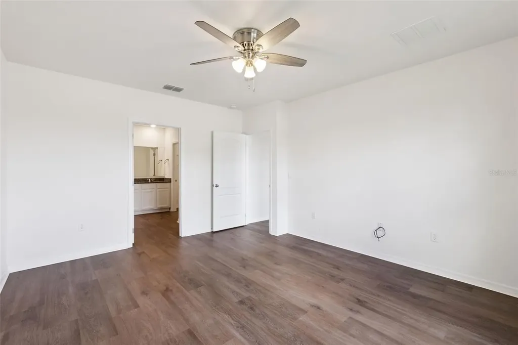 4897 Panga Avenue Mount Dora FL 32757
