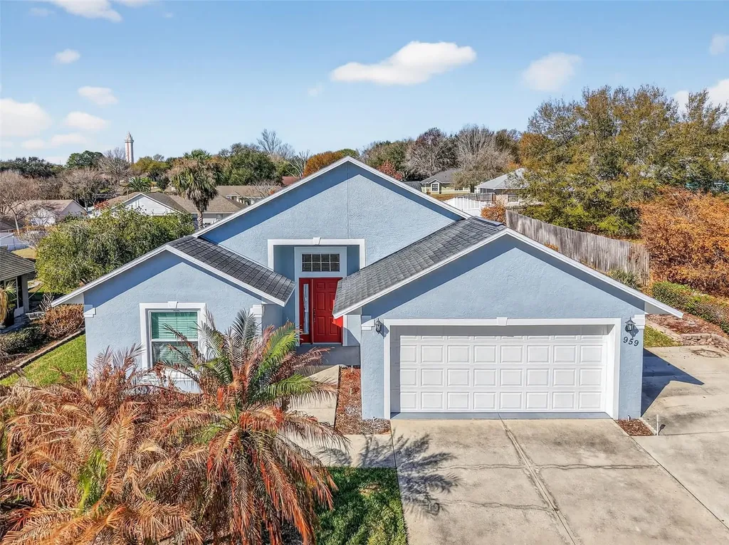 959 Forest Hill Drive Minneola FL 34715