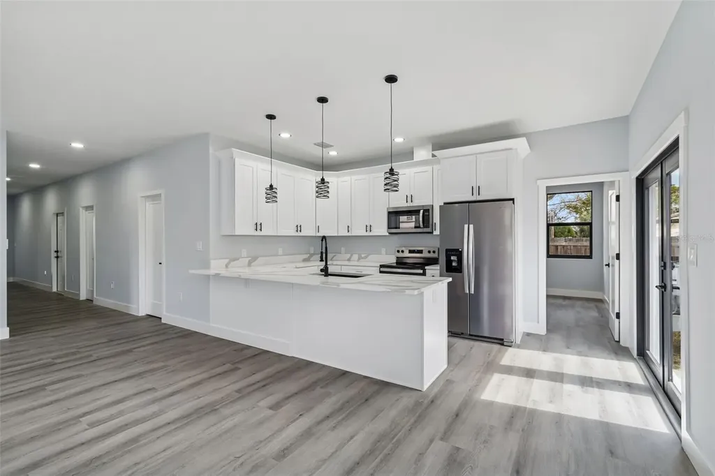 5140 70th Avenue N Pinellas Park FL 33781