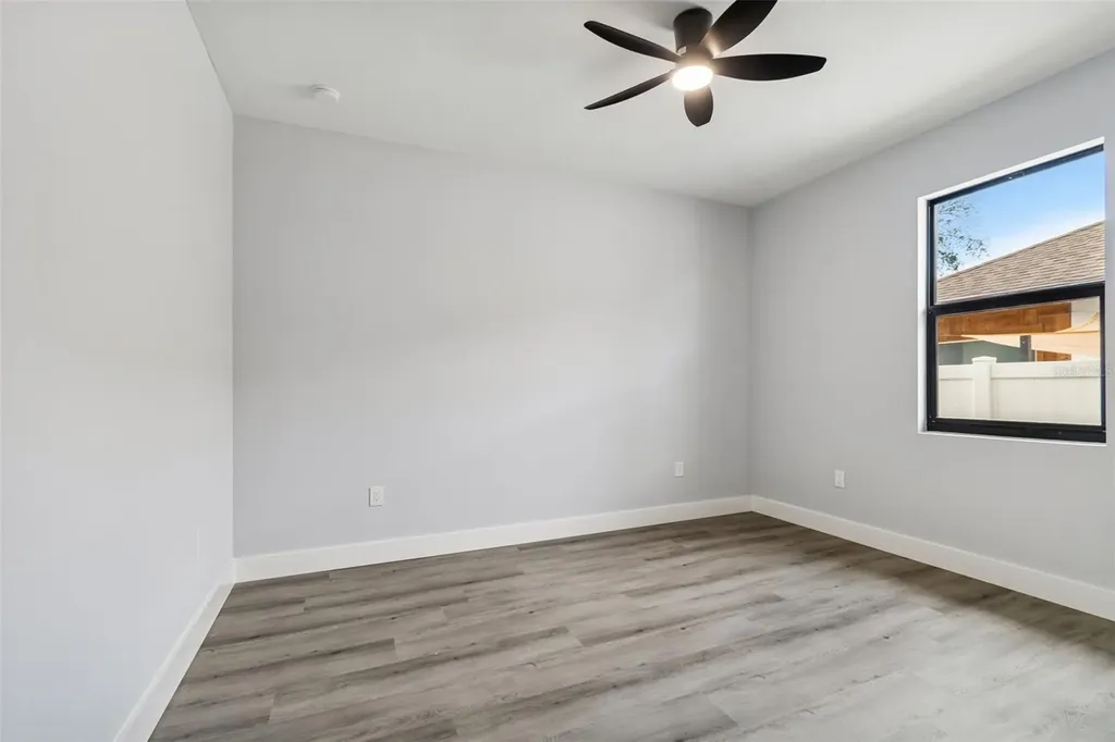 5140 70th Avenue N Pinellas Park FL 33781