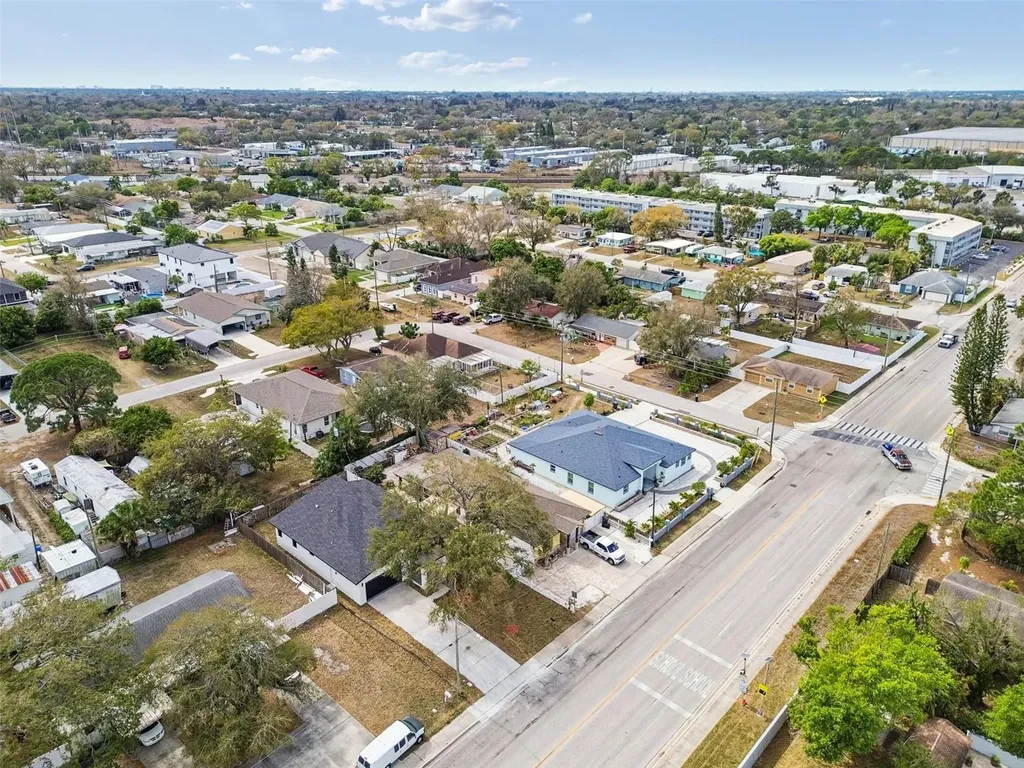 5140 70th Avenue N Pinellas Park FL 33781