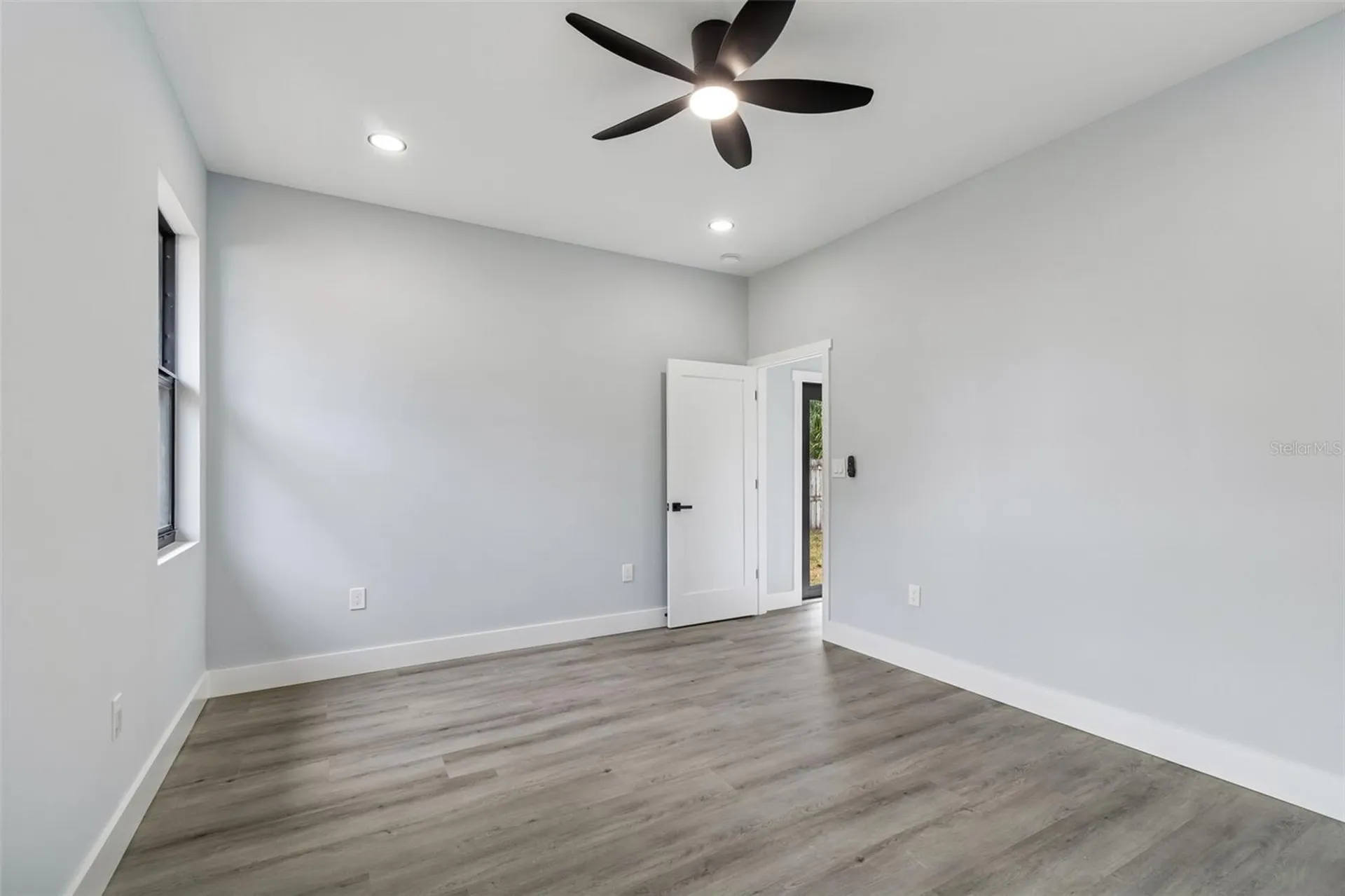 5140 70th Avenue N Pinellas Park FL 33781