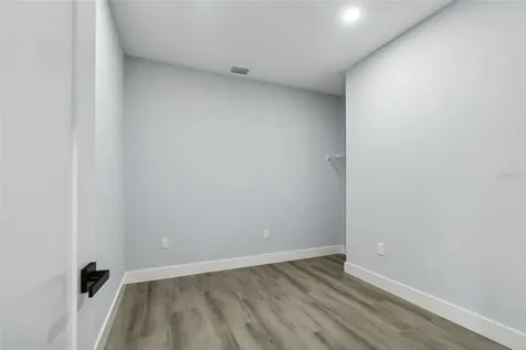 5140 70th Avenue N Pinellas Park FL 33781