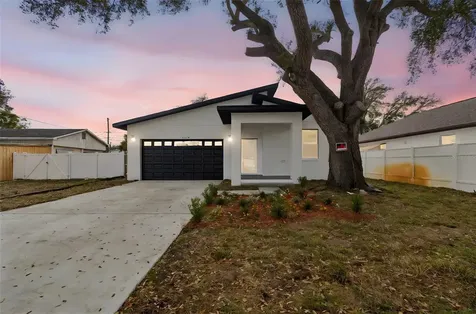 5140 70th Avenue N Pinellas Park FL 33781