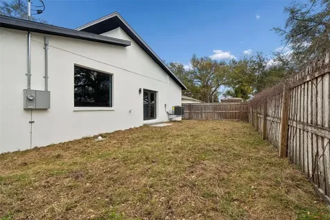 5140 70th Avenue N Pinellas Park FL 33781