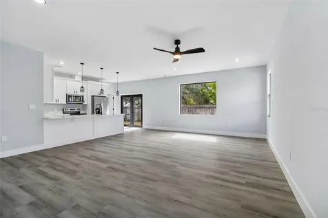 5140 70th Avenue N Pinellas Park FL 33781