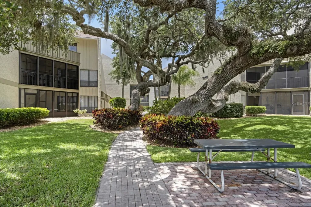 6157 Midnight Pass Road Sarasota FL 34242