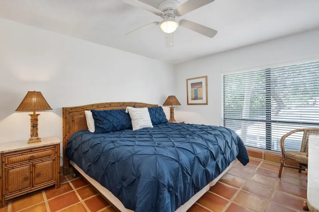 6157 Midnight Pass Road Sarasota FL 34242