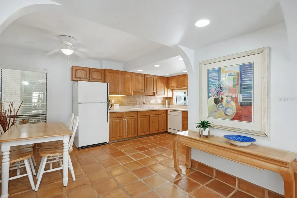 6157 Midnight Pass Road Sarasota FL 34242