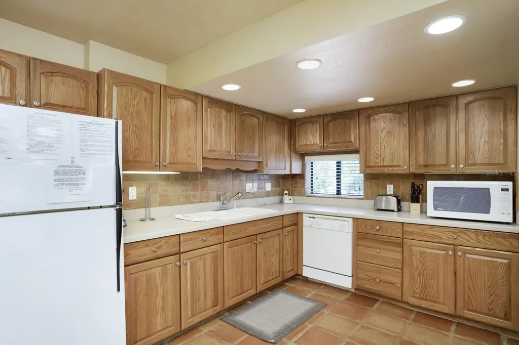 6157 Midnight Pass Road Sarasota FL 34242