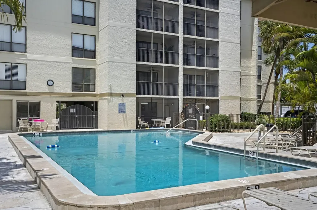 6157 Midnight Pass Road Sarasota FL 34242