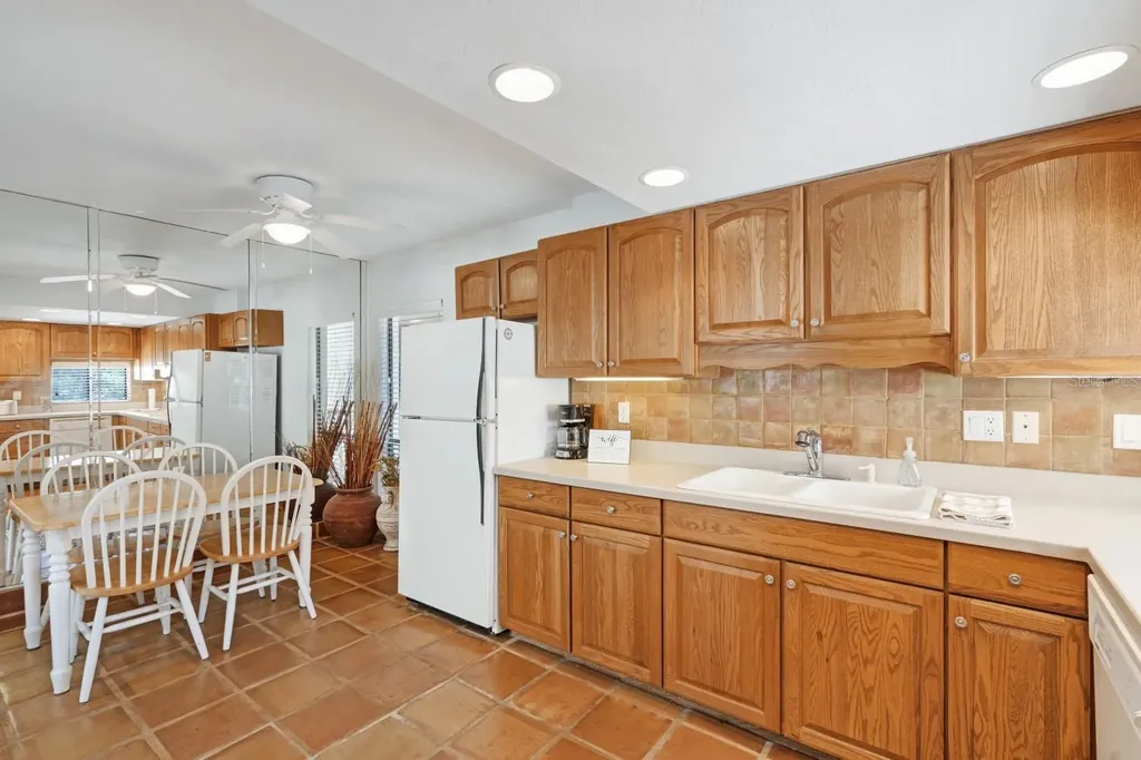 6157 Midnight Pass Road Sarasota FL 34242