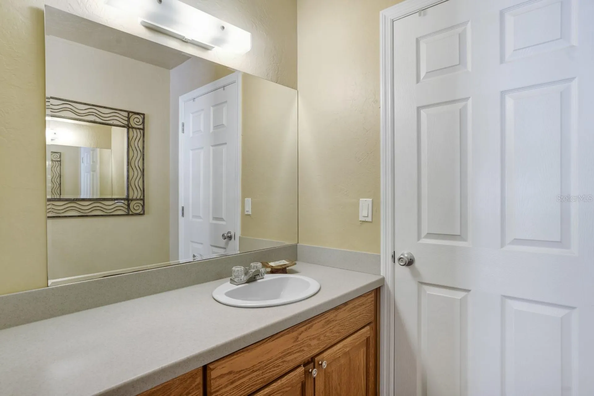 6157 Midnight Pass Road Sarasota FL 34242