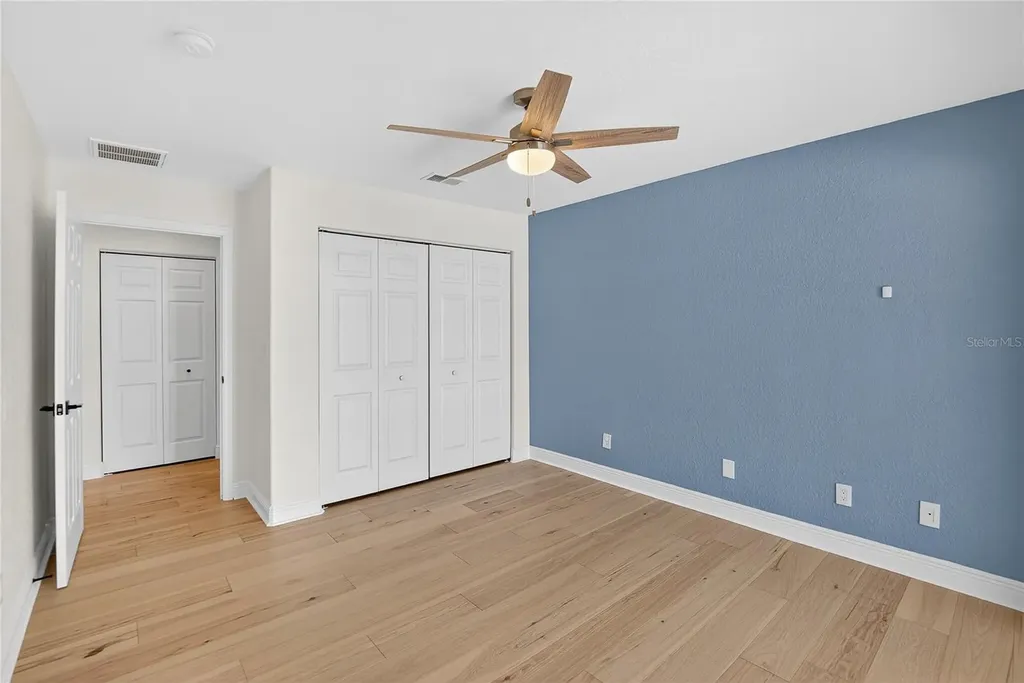 918 Woodbridge Court Safety Harbor FL 34695