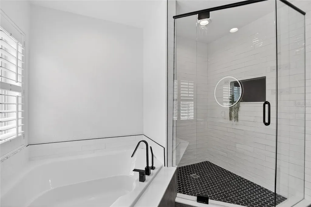 918 Woodbridge Court Safety Harbor FL 34695