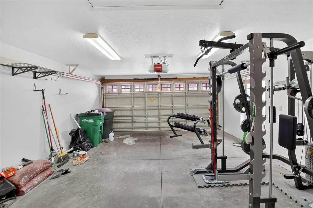 918 Woodbridge Court Safety Harbor FL 34695