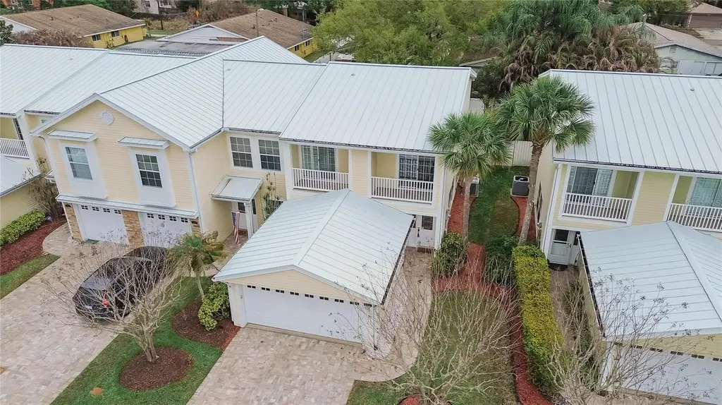 918 Woodbridge Court Safety Harbor FL 34695