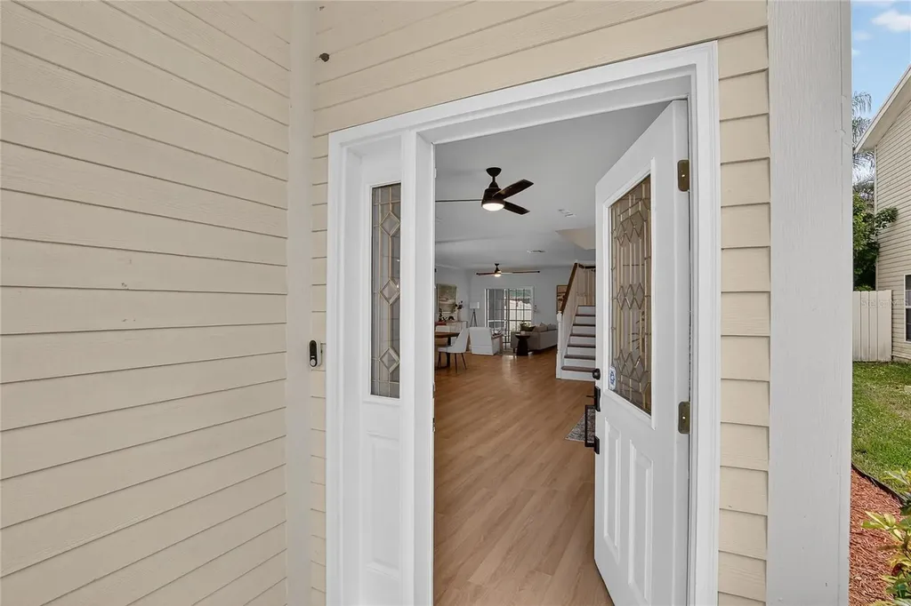 918 Woodbridge Court Safety Harbor FL 34695