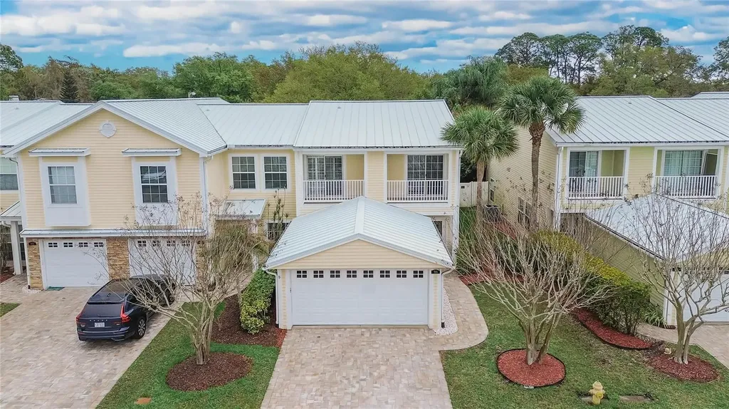 918 Woodbridge Court Safety Harbor FL 34695