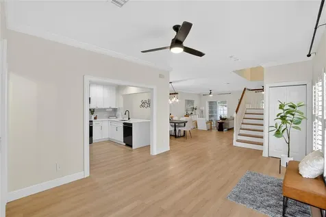 918 Woodbridge Court Safety Harbor FL 34695