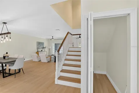 918 Woodbridge Court Safety Harbor FL 34695