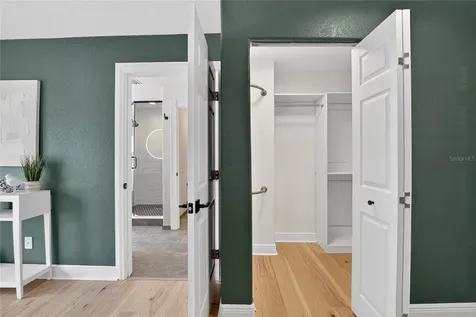 918 Woodbridge Court Safety Harbor FL 34695