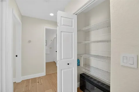 918 Woodbridge Court Safety Harbor FL 34695