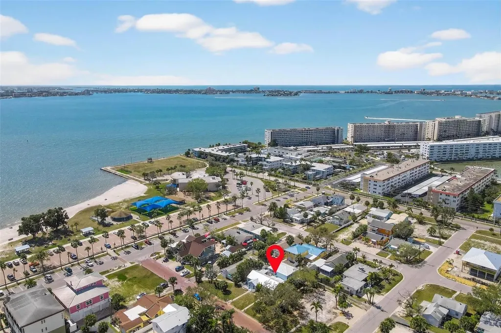 3113 57th Street S Gulfport FL 33707