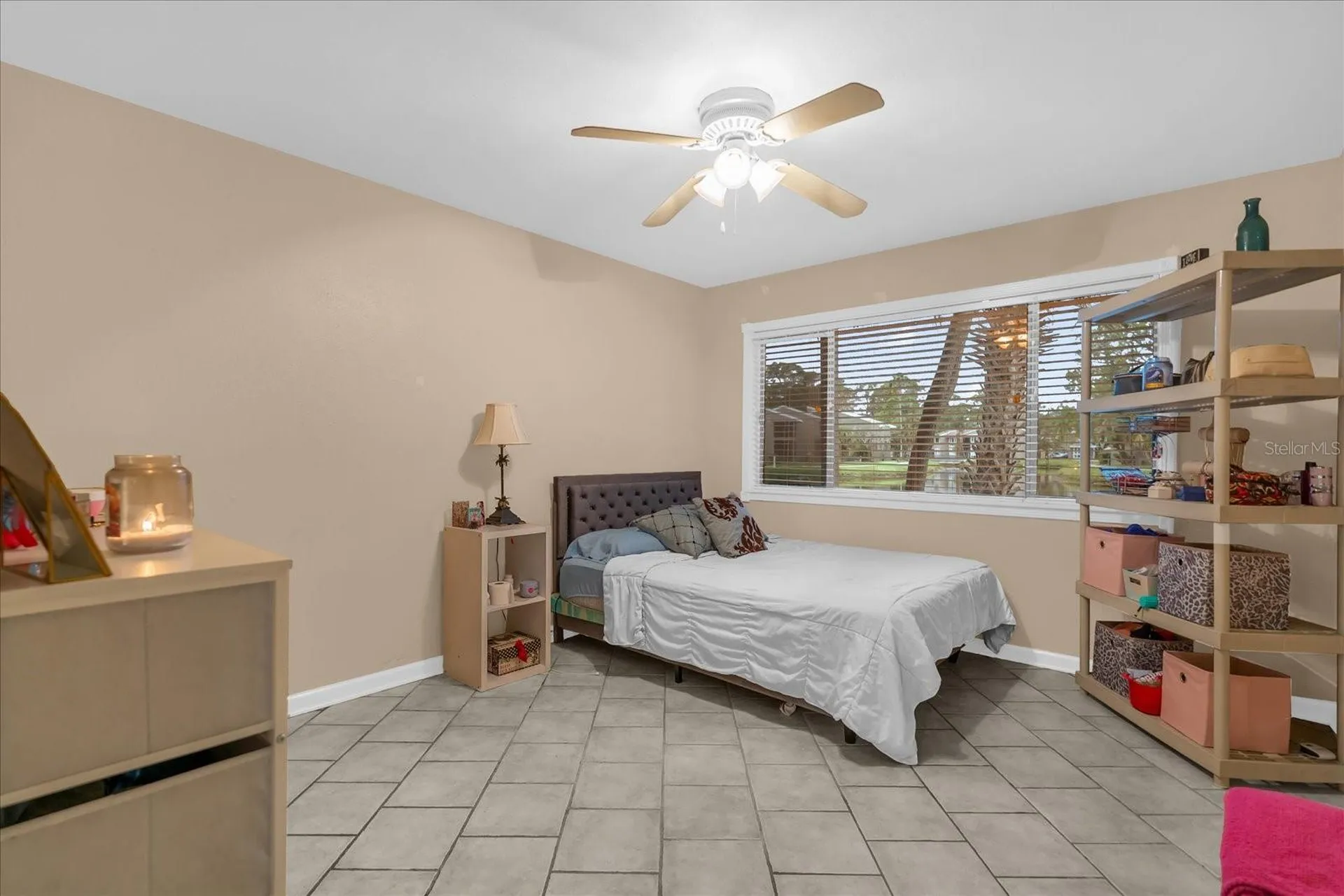 5842 Peregrine Avenue Orlando FL 32819