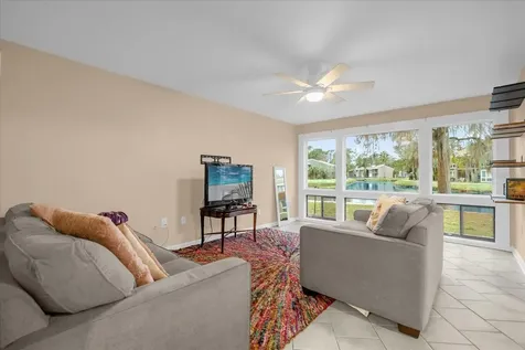 5842 Peregrine Avenue Orlando FL 32819