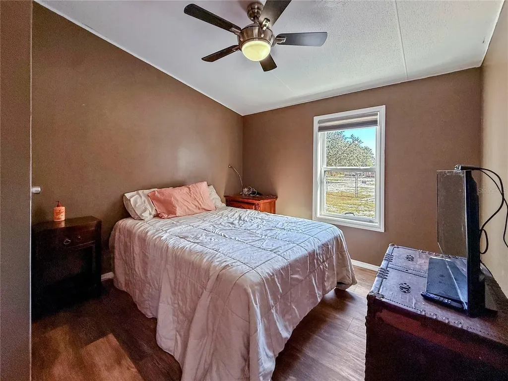 43512 Bear Lake Boulevard Deland FL 32720