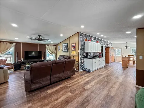 43512 Bear Lake Boulevard Deland FL 32720