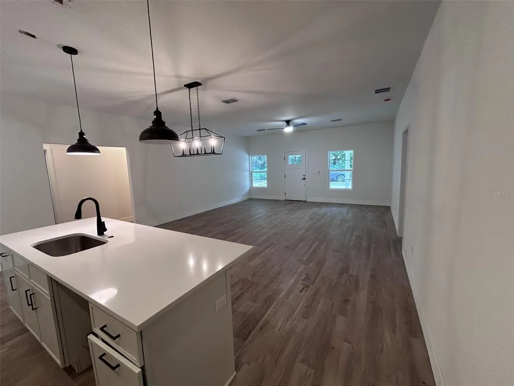 330 Kimble Avenue Oviedo FL 32765