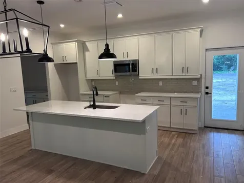330 Kimble Avenue Oviedo FL 32765