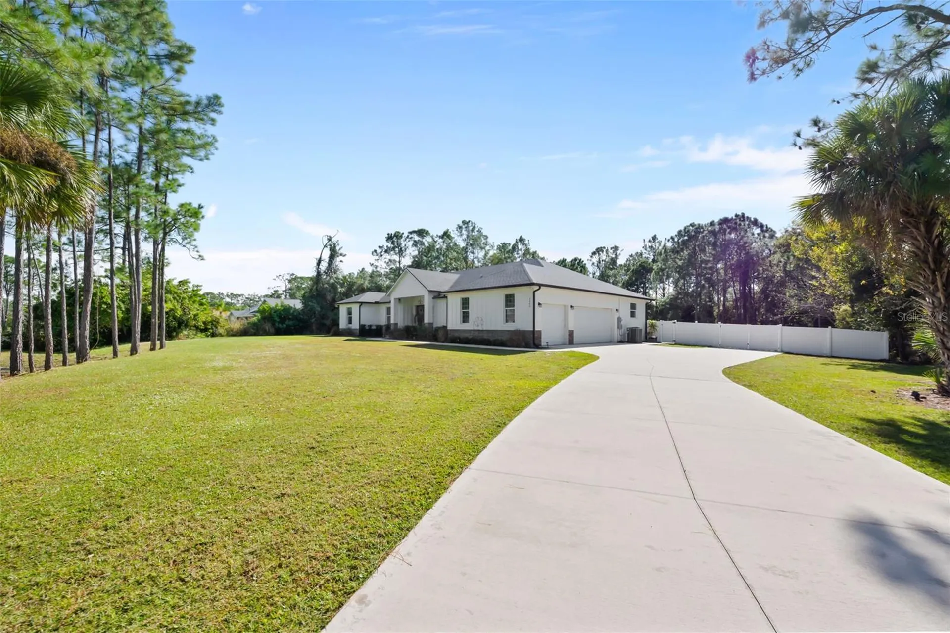 3262 Pheasant Trail Mims FL 32754