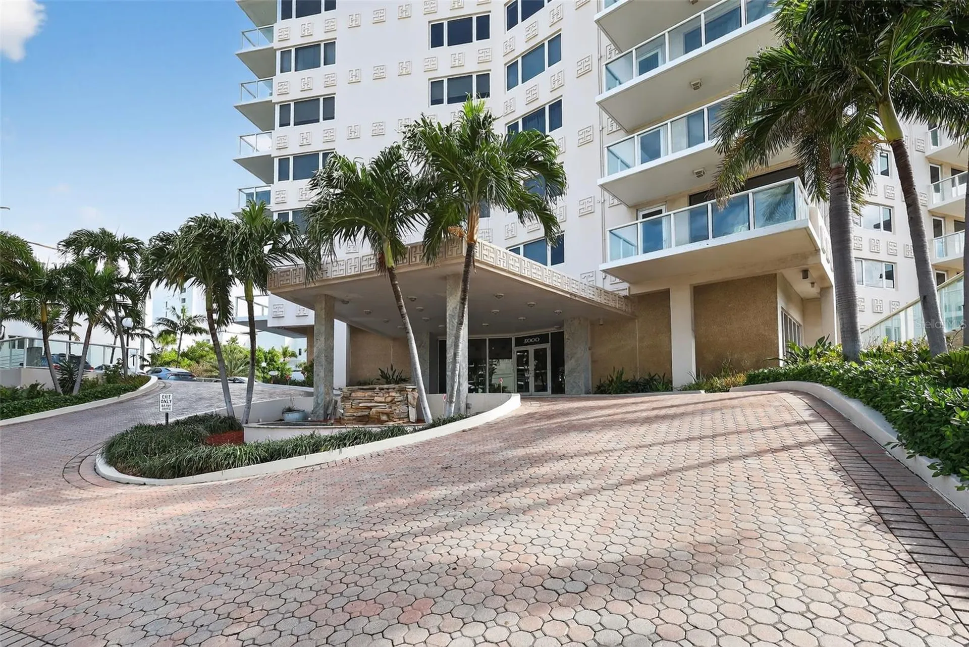 3000 Holiday Drive Fort Lauderdale FL 33316