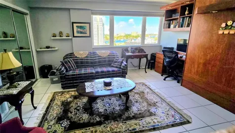 3000 Holiday Drive Fort Lauderdale FL 33316