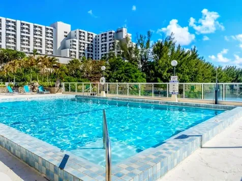 3000 Holiday Drive Fort Lauderdale FL 33316
