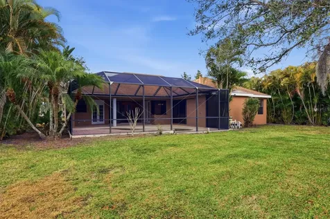4751 Sweetshade Drive Sarasota FL 34241